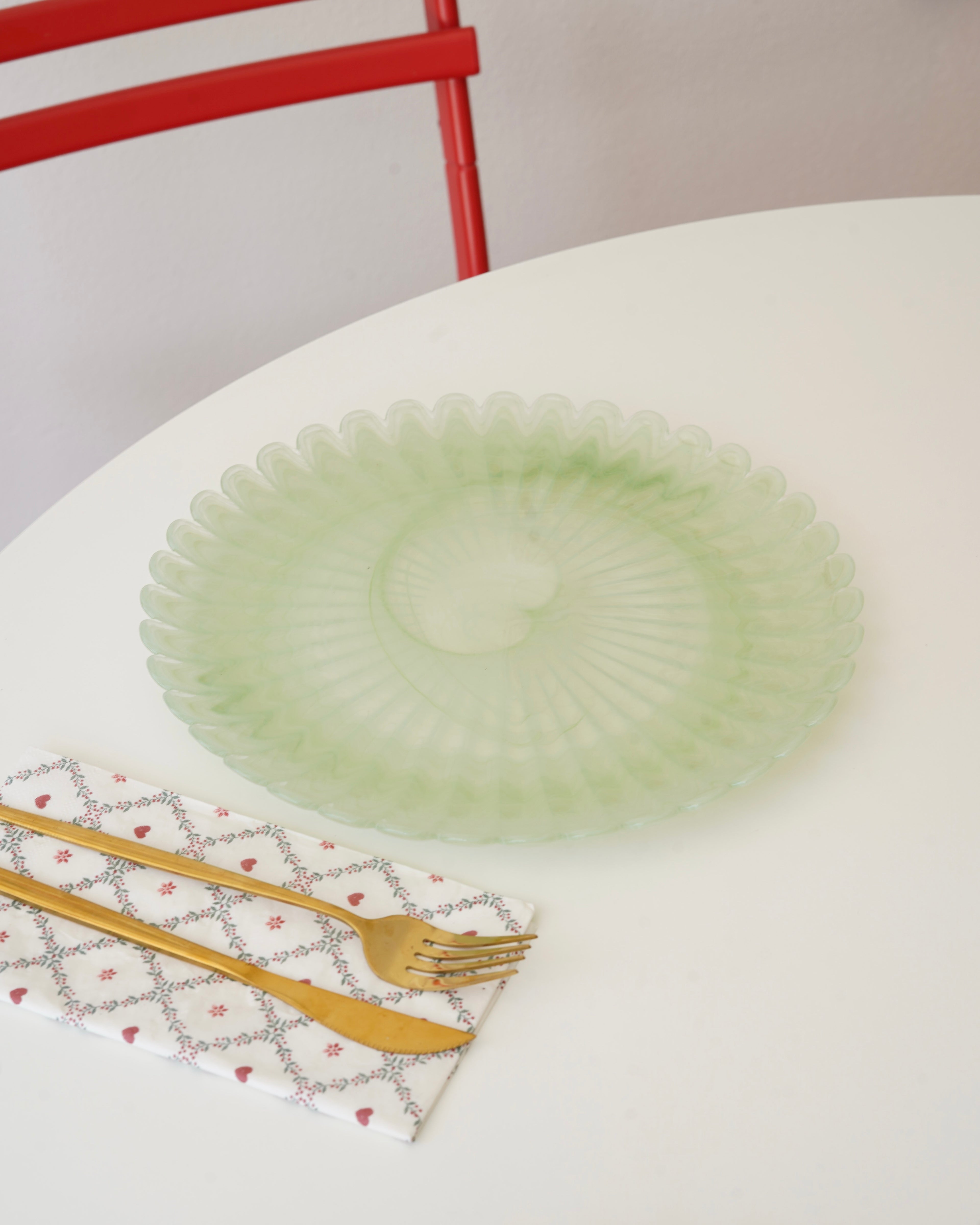 fıstık yeşili tırtıklı 28 cm tabak 6 kişilik