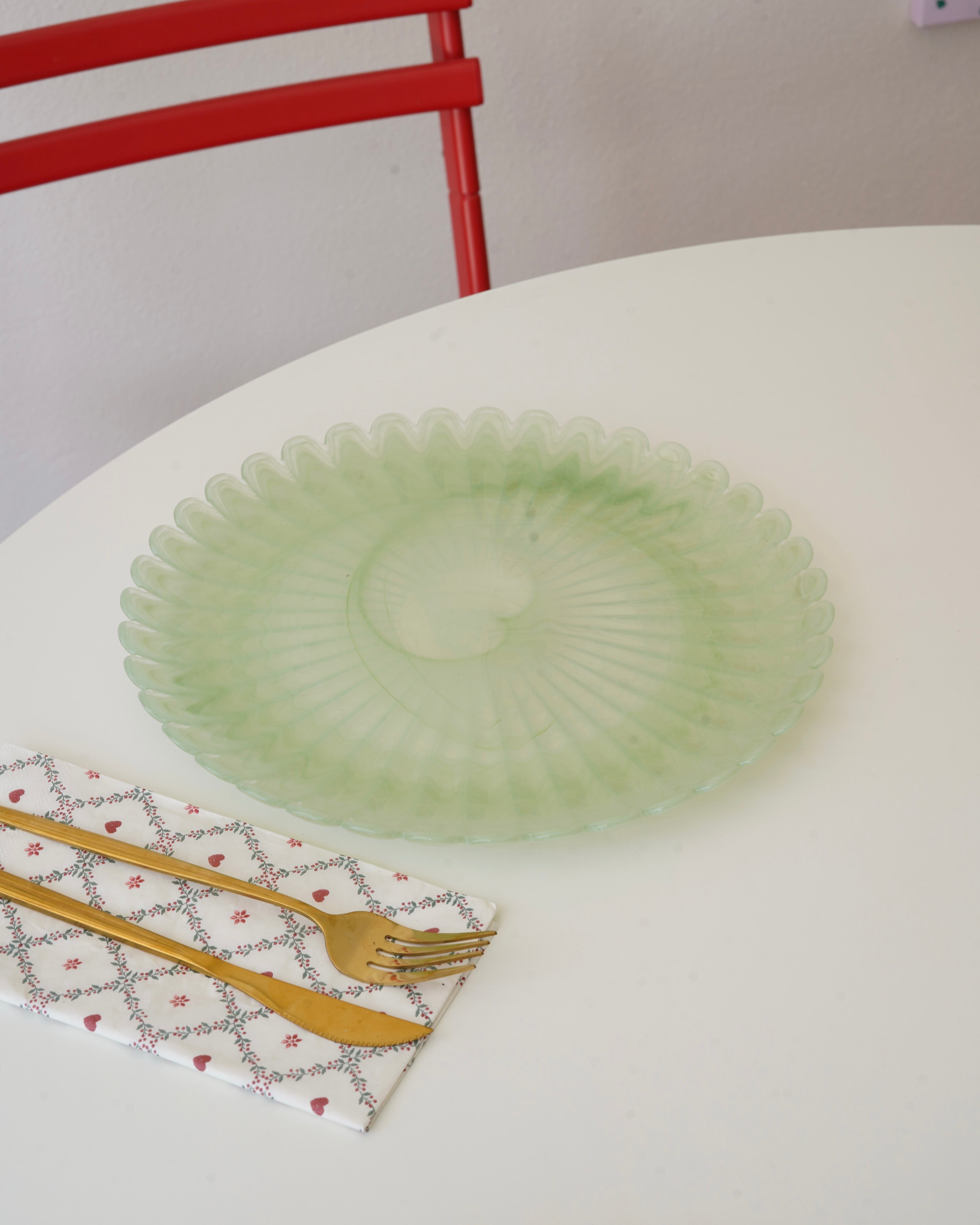 fıstık yeşili tırtıklı 28 cm tabak 6 kişilik