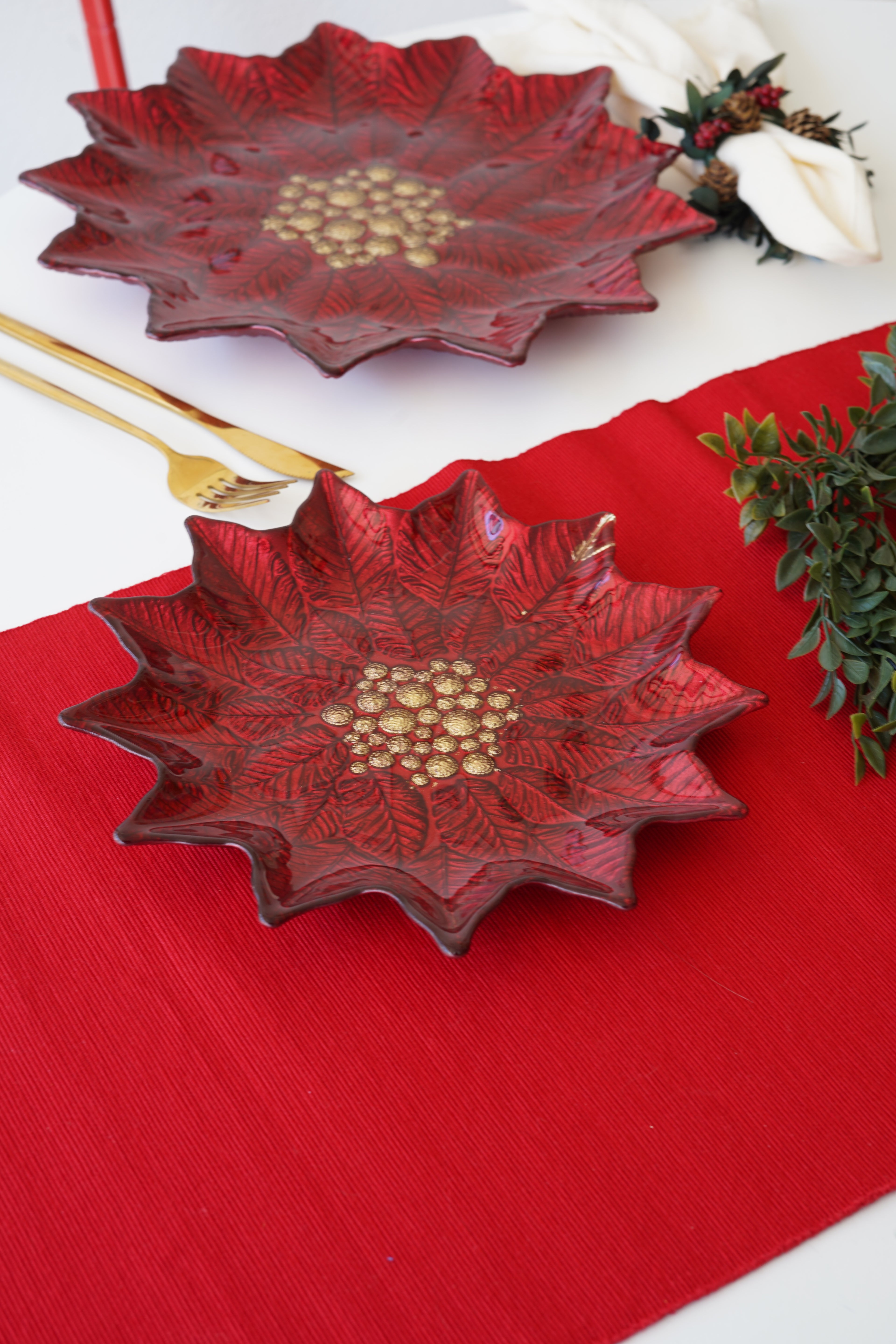 Kırmızı Atatürk çiçeği Takım 6 kişilik 12 parça