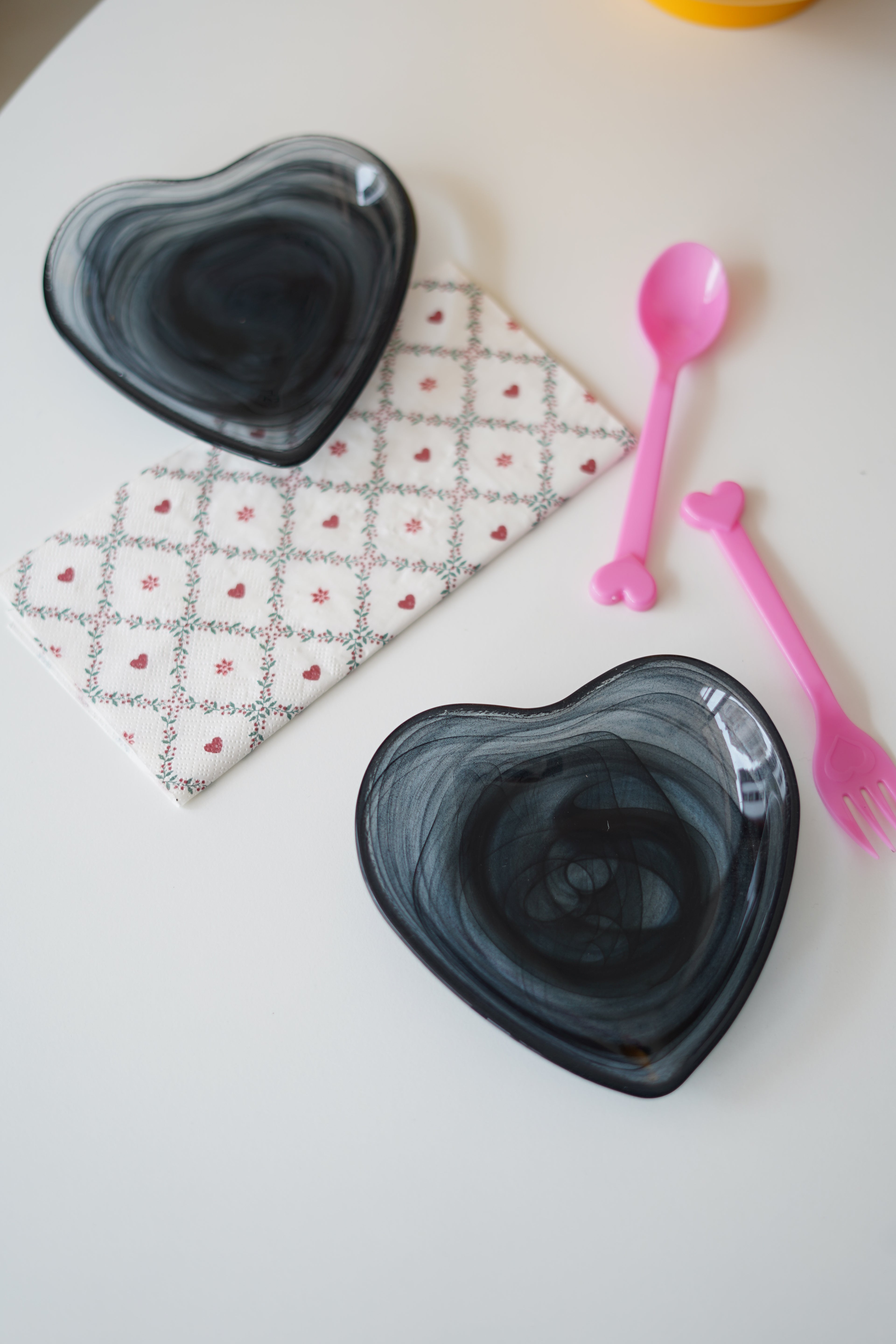 siyah kalpli mini tabak 2 adet