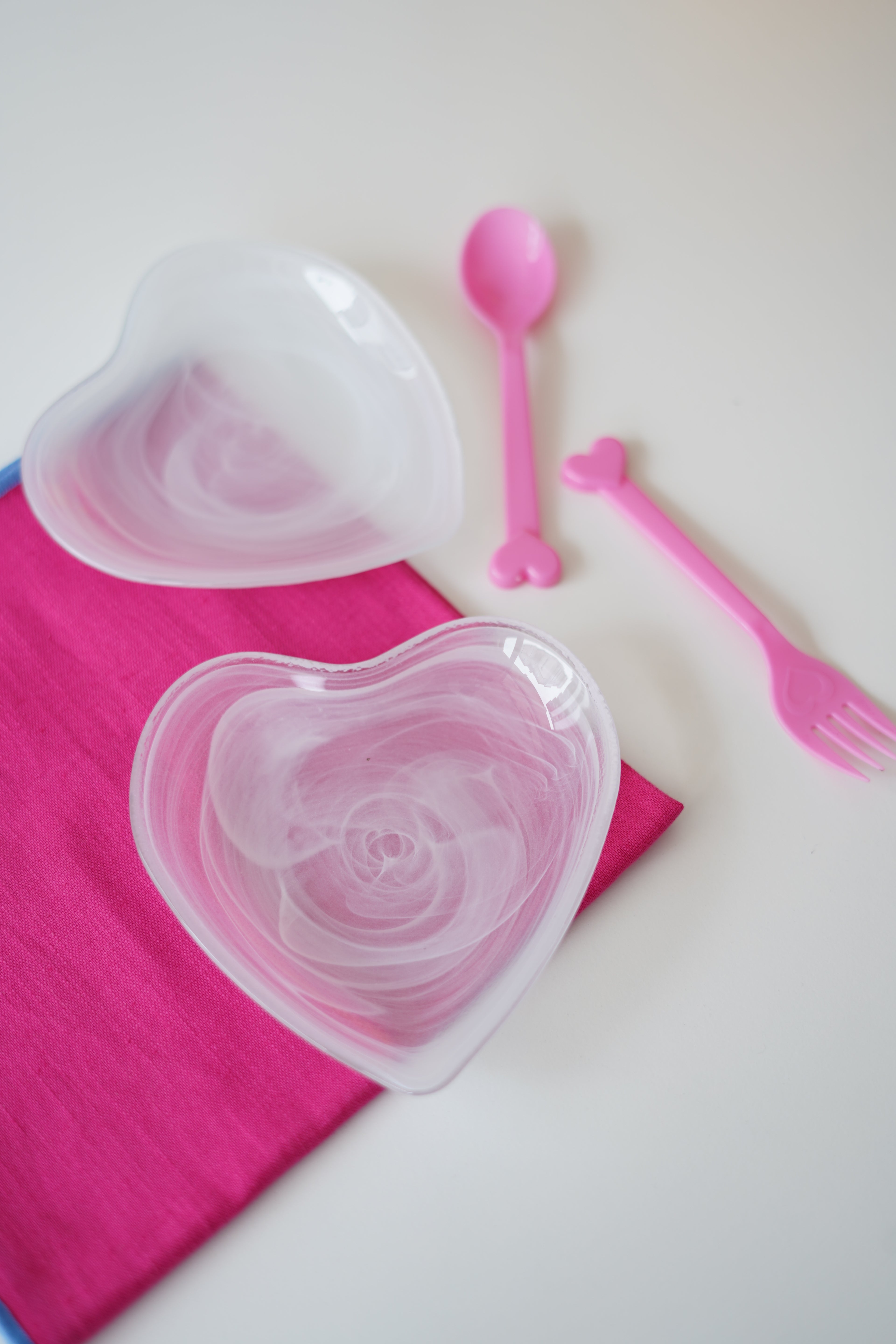 beyaz mini kalpli tabak 2 adet