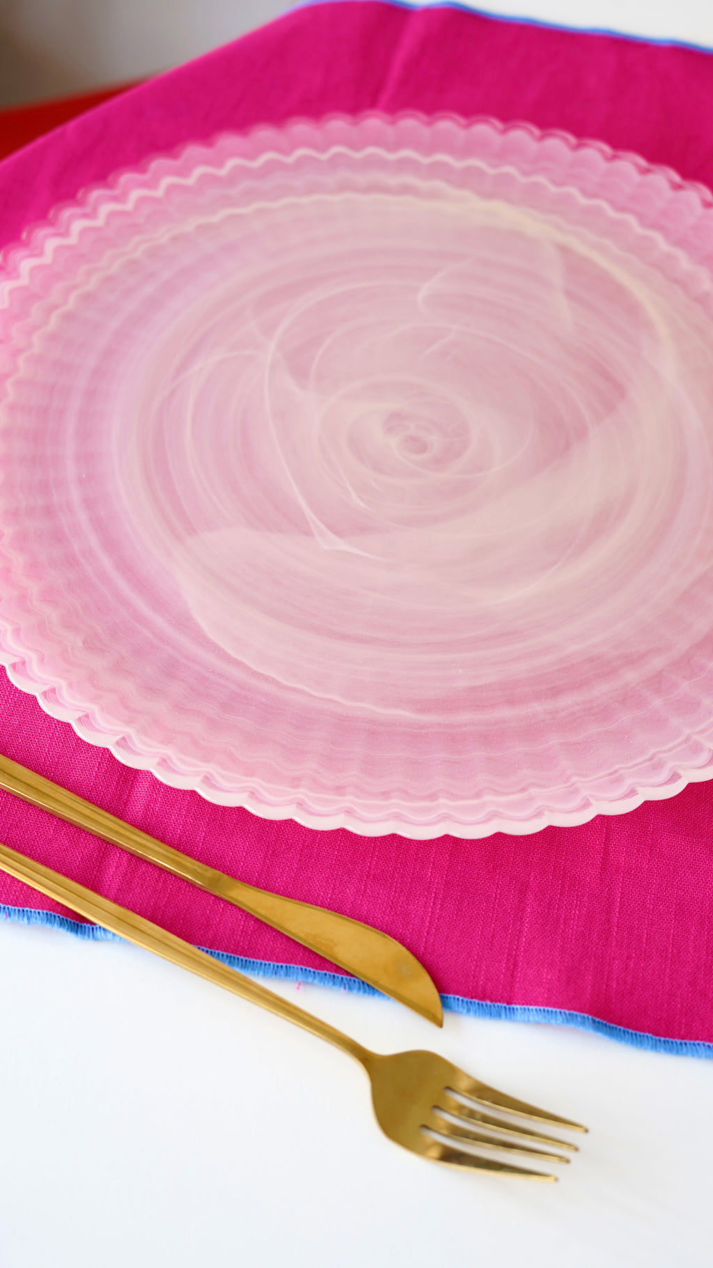 krem rengi kenarı tırtıklı 33 cm tabak 6 kişilik