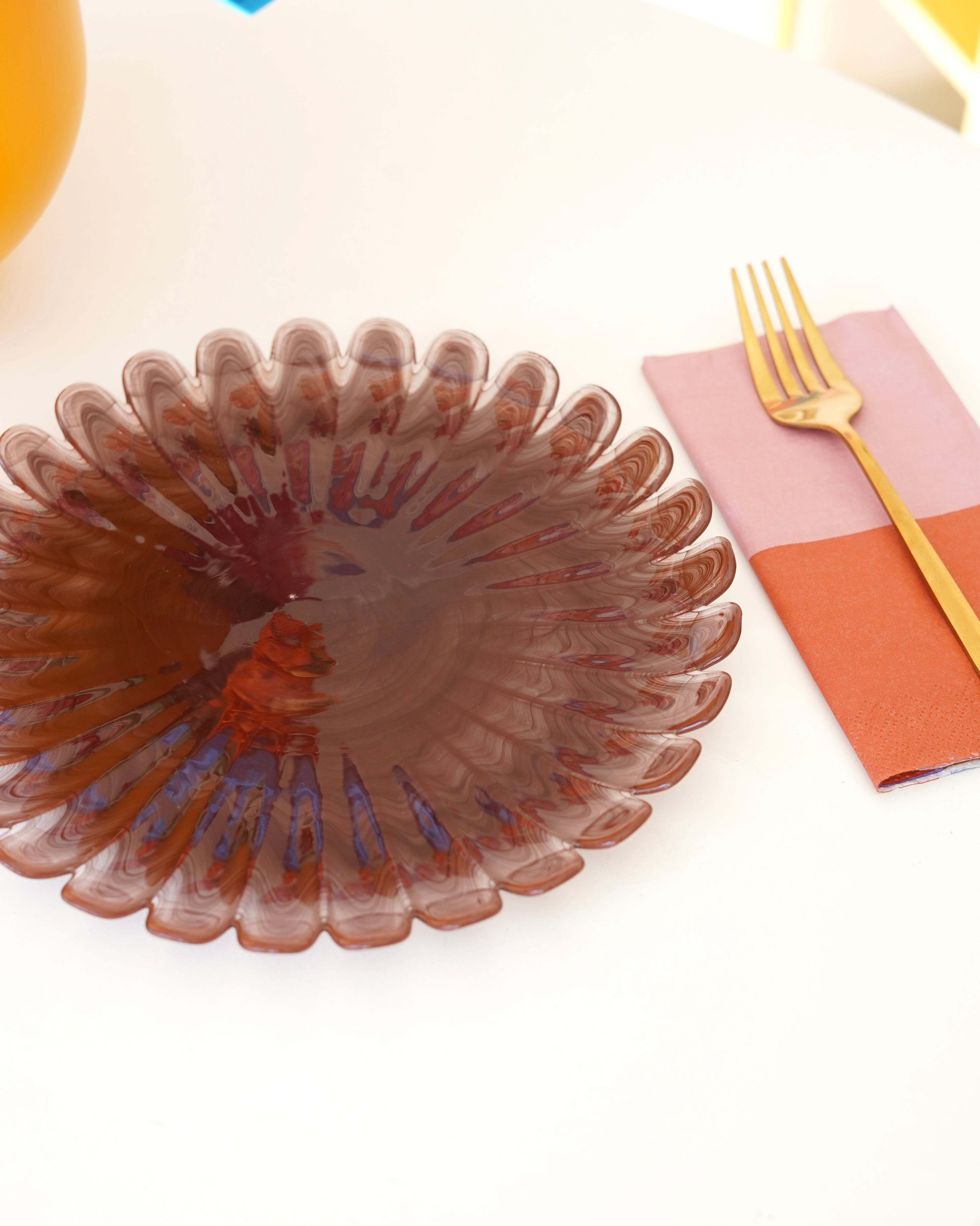 kahverengi tırtıklı pasta tabağı 6 adet