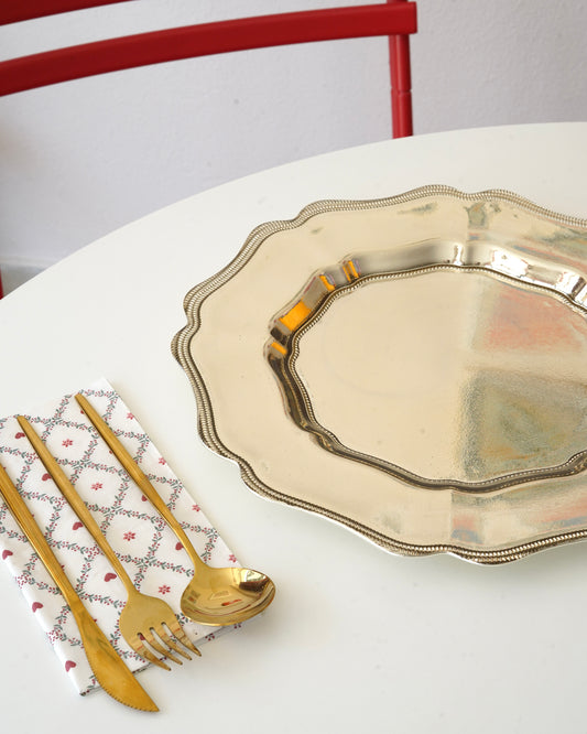 sarı çiçek şeklinde 33 cm tabak 3 adet