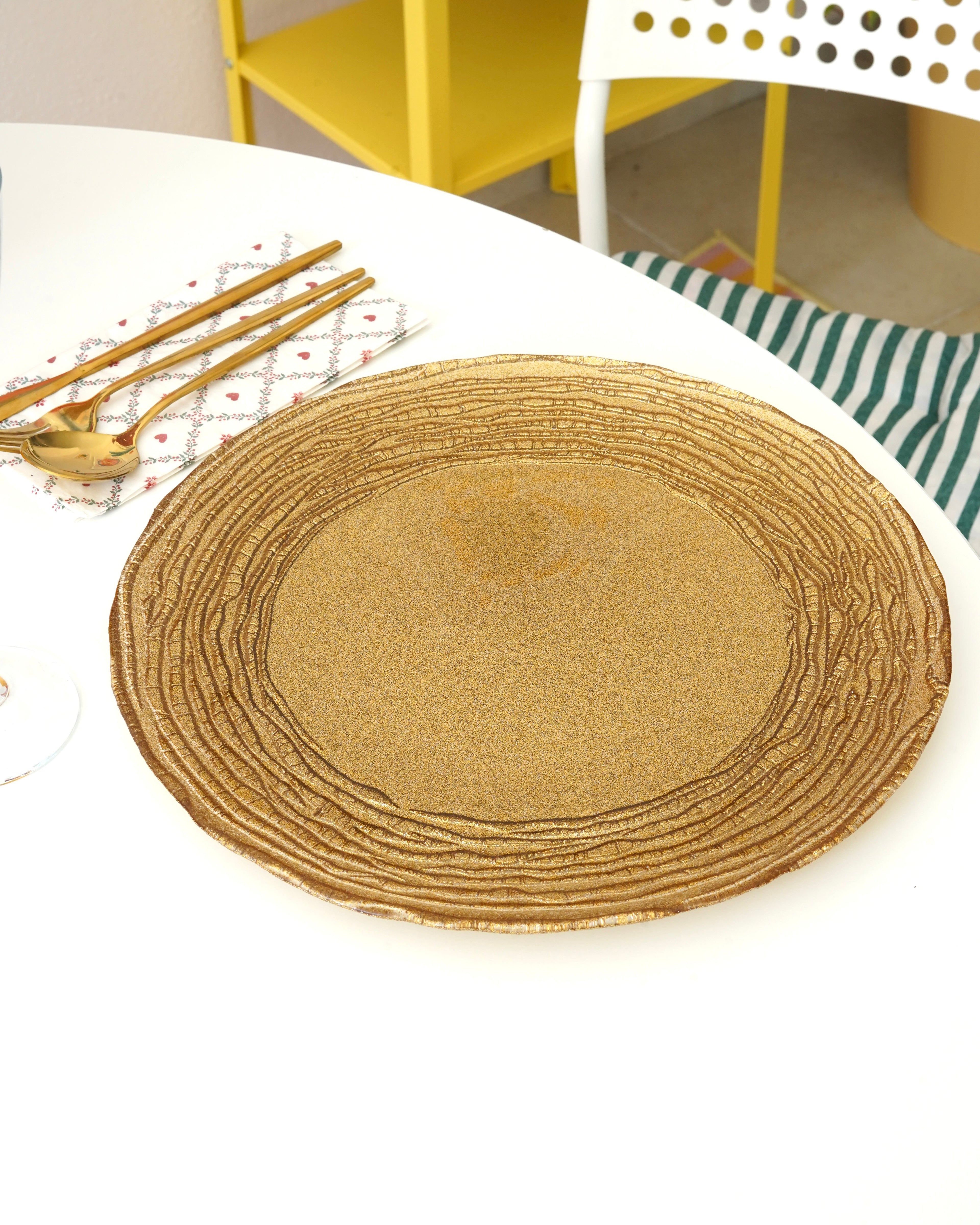 kabartma detaylı gold 33 cm tabak 4 adet