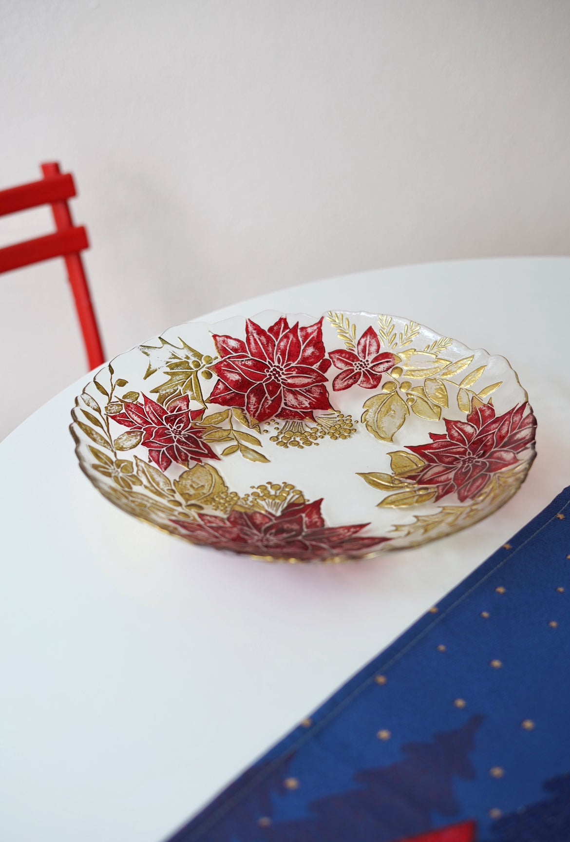 yılbaşı çiçeği desenli meyvelik 40 cm