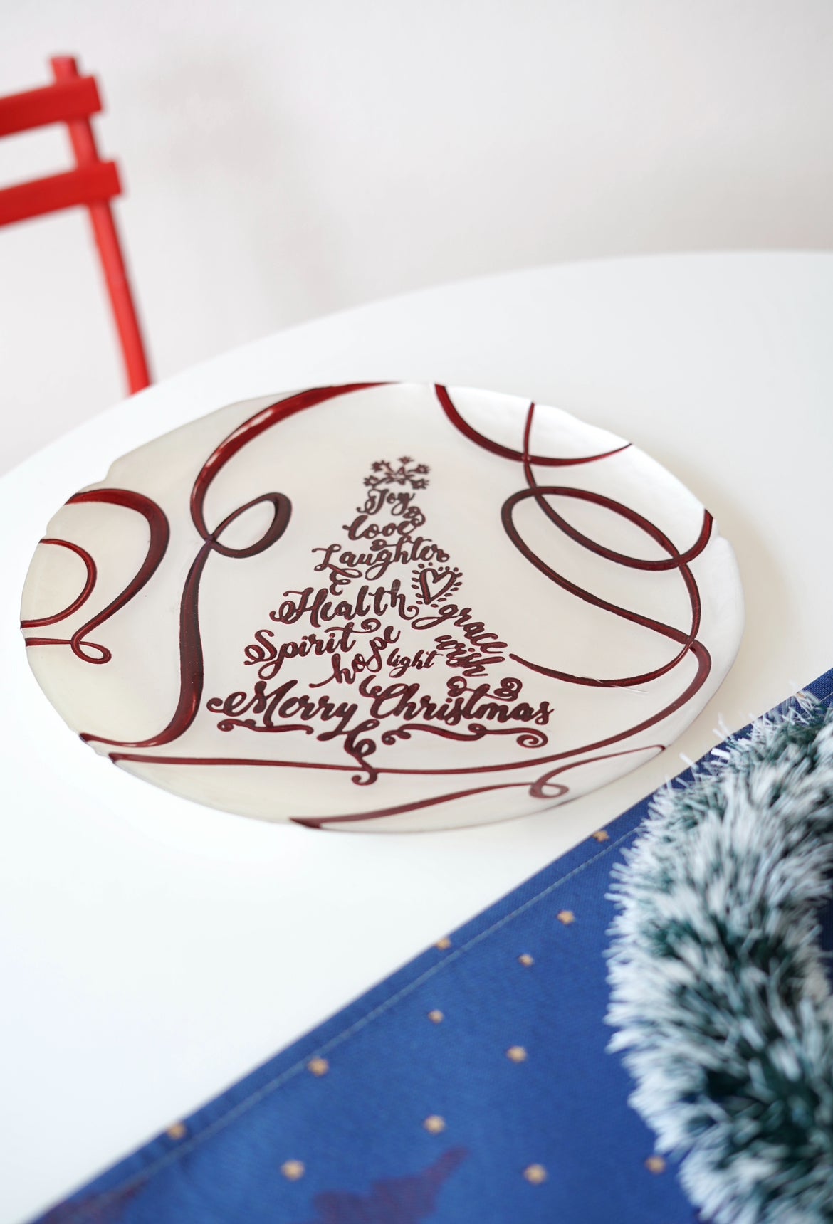 yılbaşı ağacı desenli sunum tabağı 33 cm