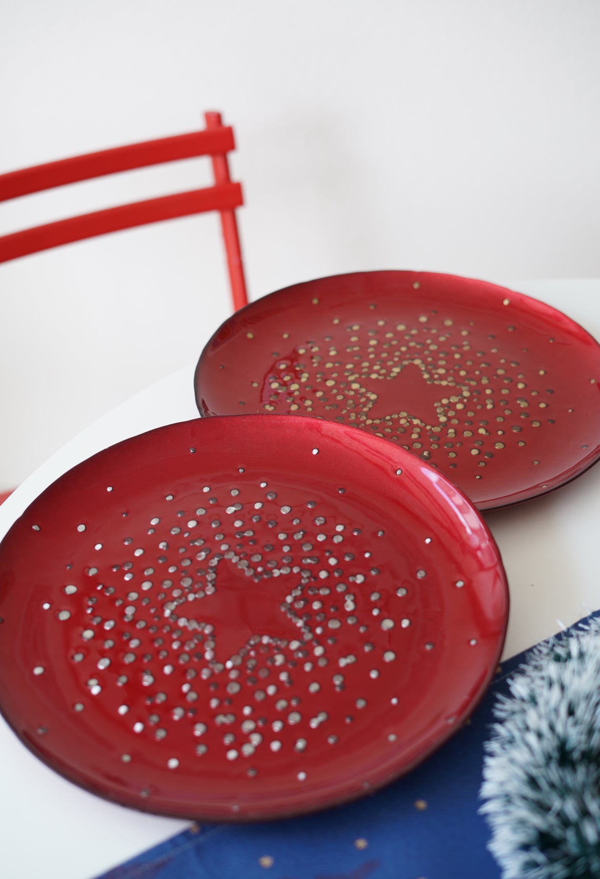 kırmızı yıldız desenli 33 cm 2li sunum tabağı