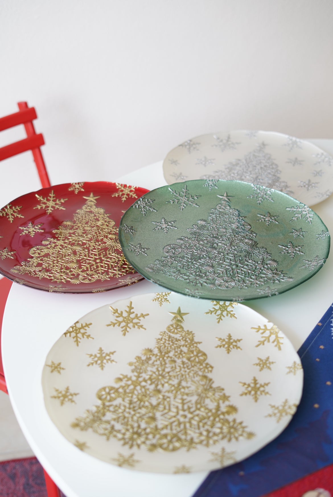 yılbaşı ağacı desenli 4 kişilik tabak