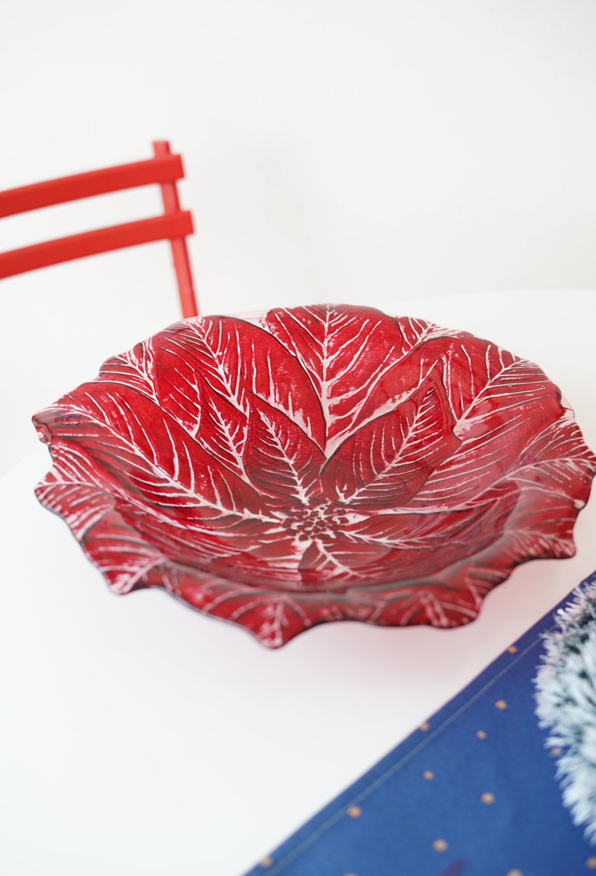 kırmızı büyük çiçek meyvelik 40 cm