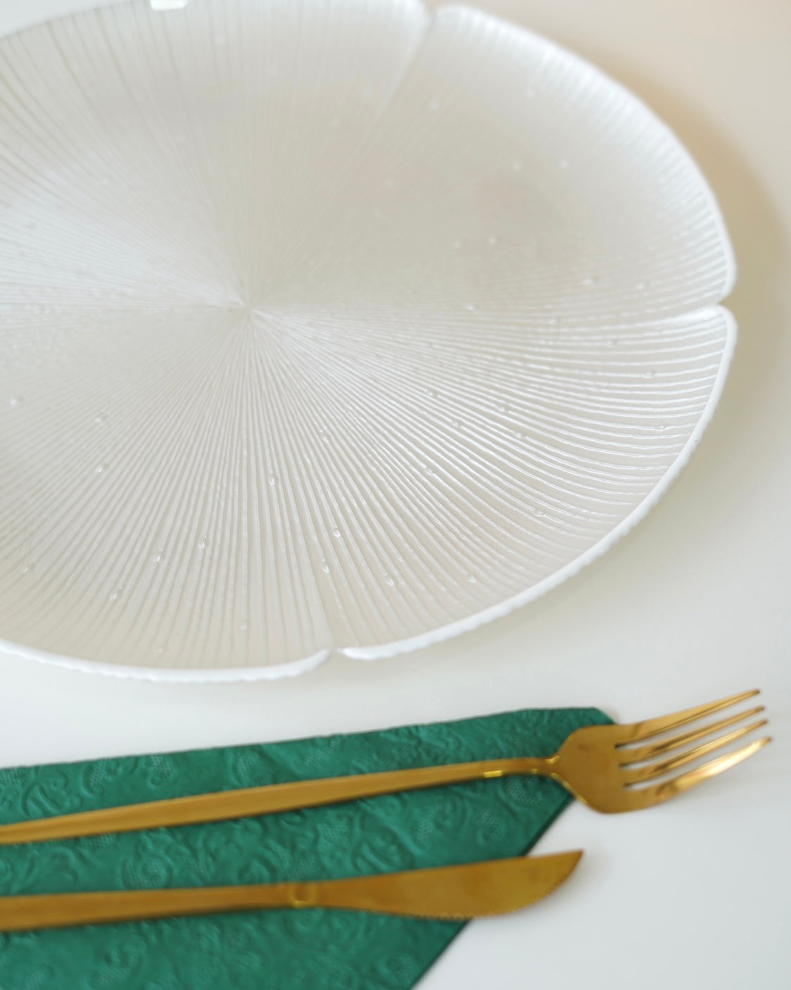 beyaz çiçek 33 cm tabak 6 kişilik